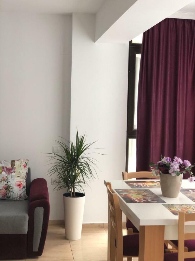 Apartamente Seashells Mamaia Nord Navodari Dış mekan fotoğraf